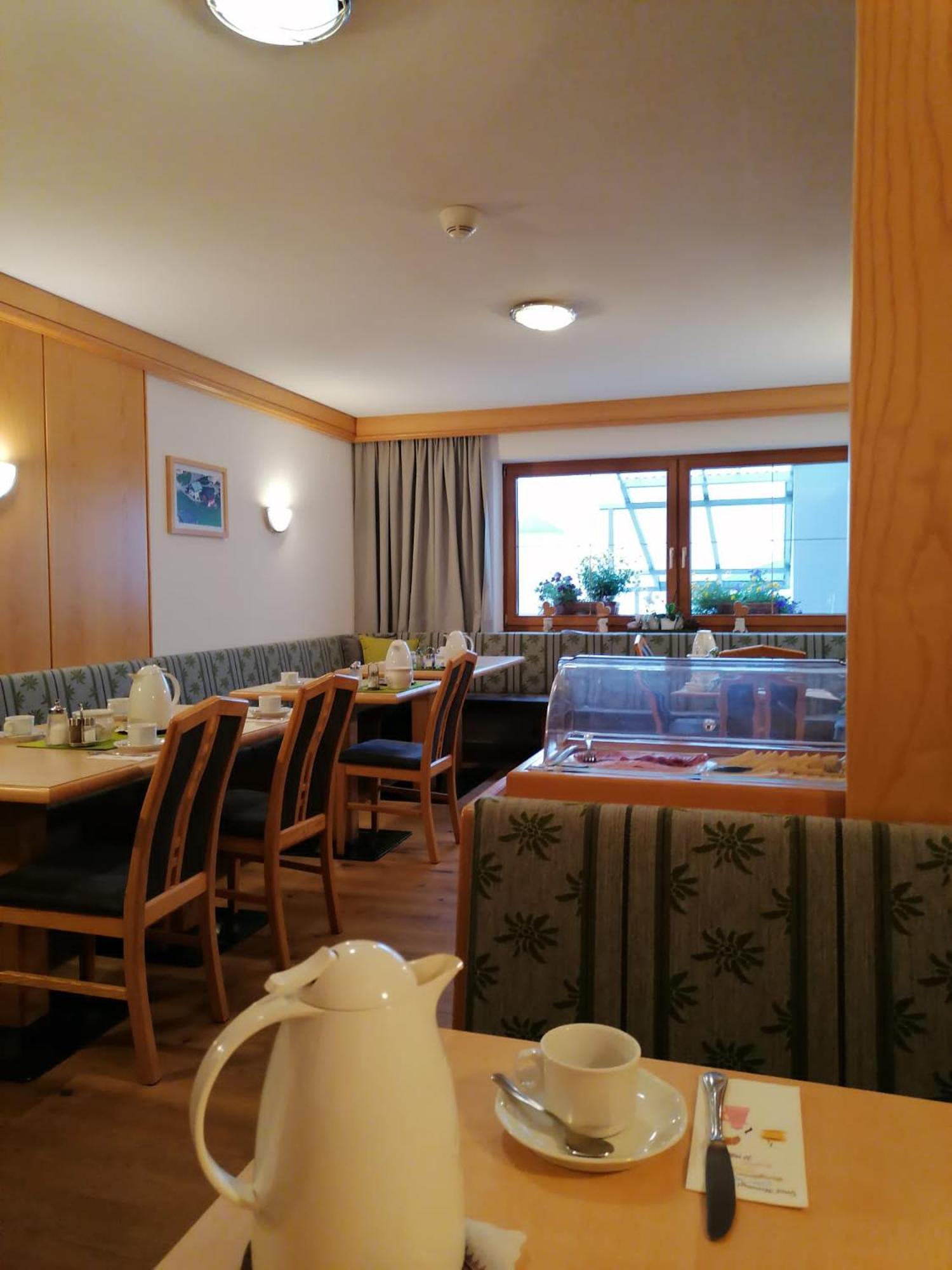 Pension Truya - Hof Fiss Esterno foto